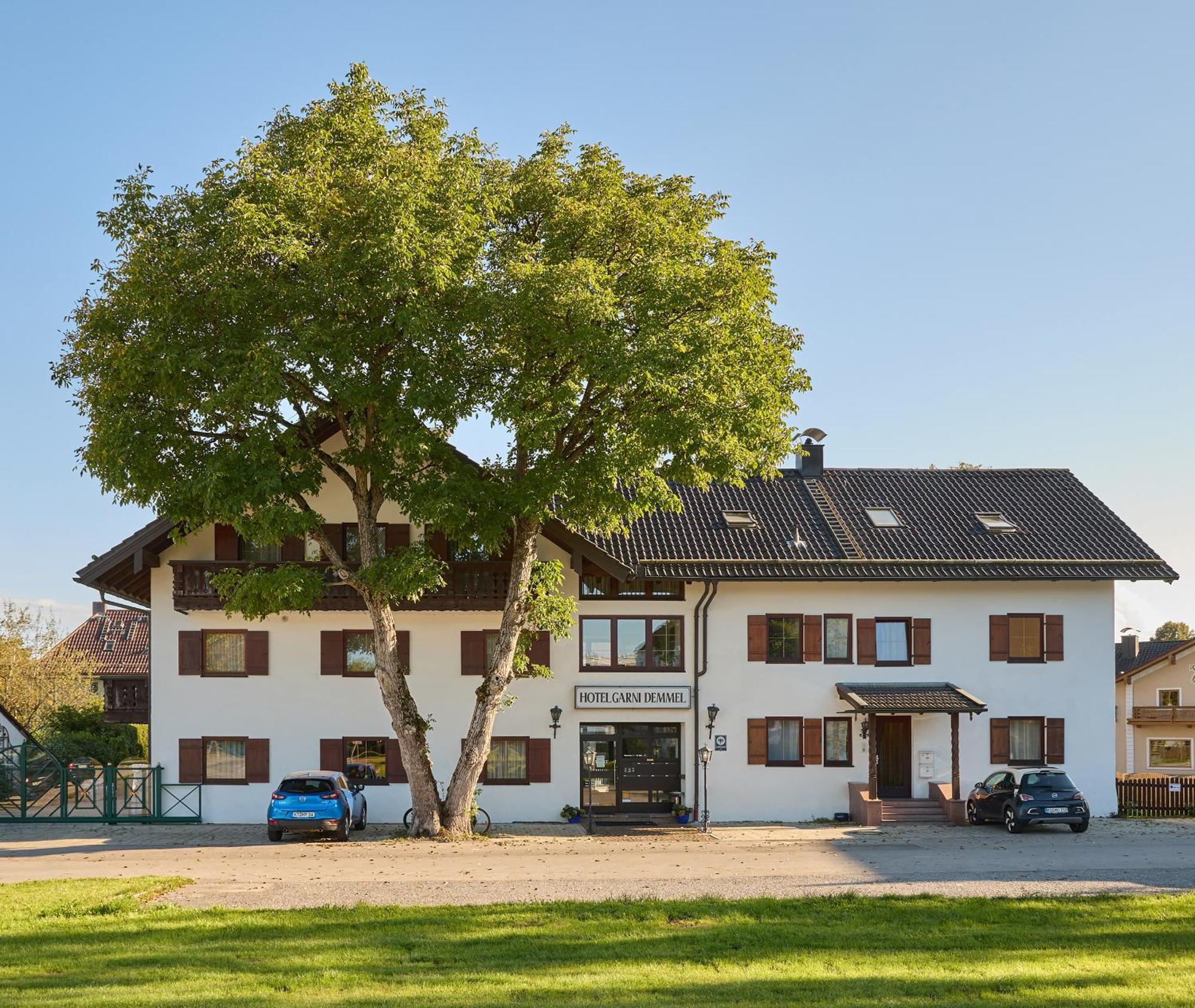 Hotel Garni Demmel Bruckmühl エクステリア 写真